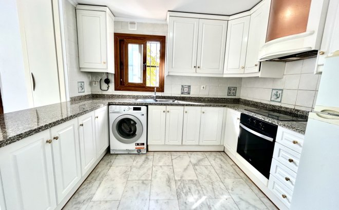 Herverkoop - Appartement -
Villamartin - Costa Blanca