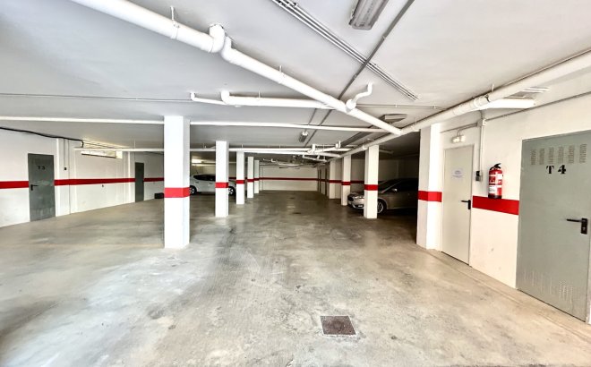 Herverkoop - Appartement -
Villamartin - Costa Blanca