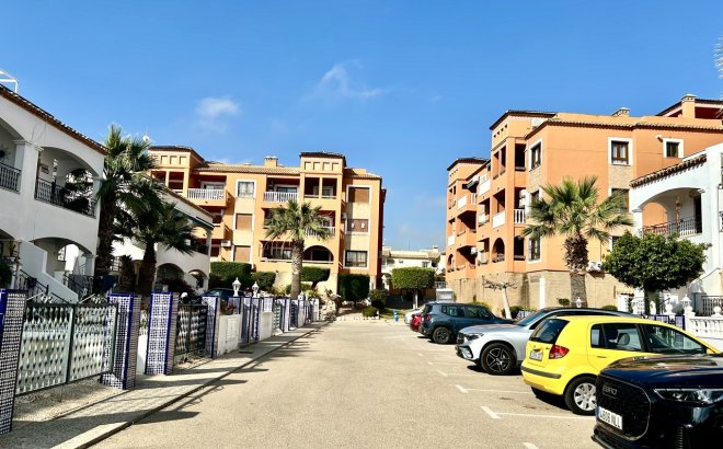 Herverkoop - Appartement -
Villamartin - Costa Blanca