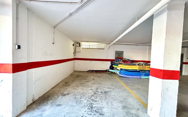 Revente - Appartement -
Villamartin - Costa Blanca