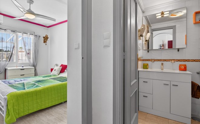 Revente - Appartement -
Orihuela Costa - Costa Blanca