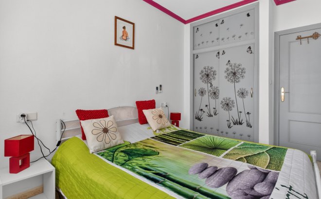 Revente - Appartement -
Orihuela Costa - Costa Blanca