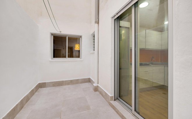 Revente - Appartement -
Torrevieja - Acequion