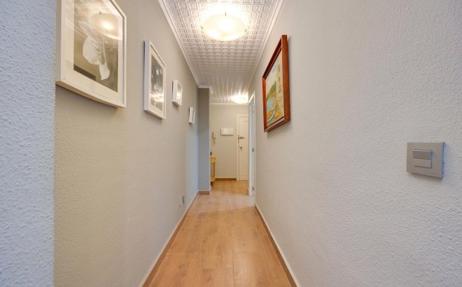 Revente - Appartement -
Torrevieja - Acequion