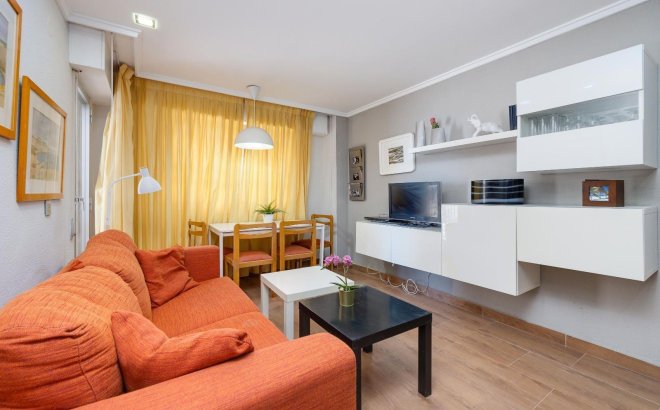 Revente - Appartement -
Torrevieja - Acequion