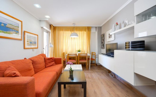 Revente - Appartement -
Torrevieja - Acequion