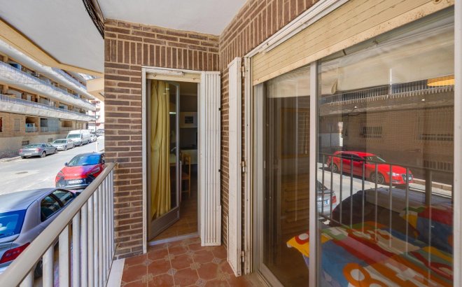 Revente - Appartement -
Torrevieja - Acequion