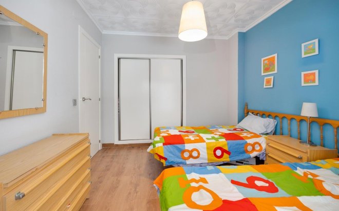 Revente - Appartement -
Torrevieja - Acequion