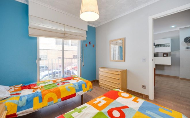 Revente - Appartement -
Torrevieja - Acequion