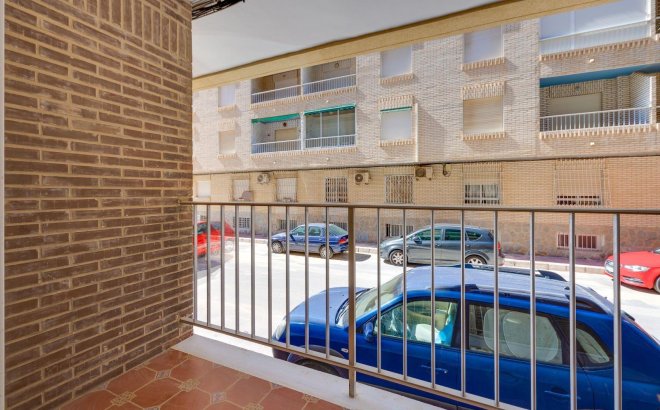 Revente - Appartement -
Torrevieja - Acequion