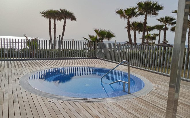 Revente - Appartement -
Torrevieja - Punta Prima