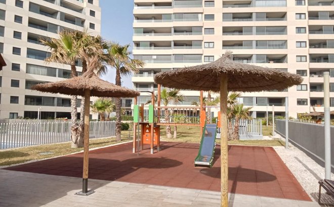 Revente - Appartement -
Torrevieja - Punta Prima