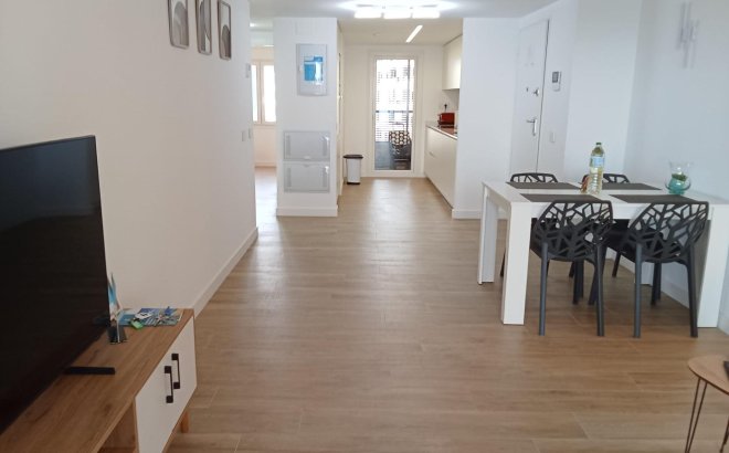 Revente - Appartement -
Torrevieja - Punta Prima