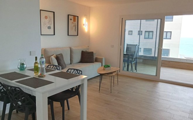 Revente - Appartement -
Torrevieja - Punta Prima