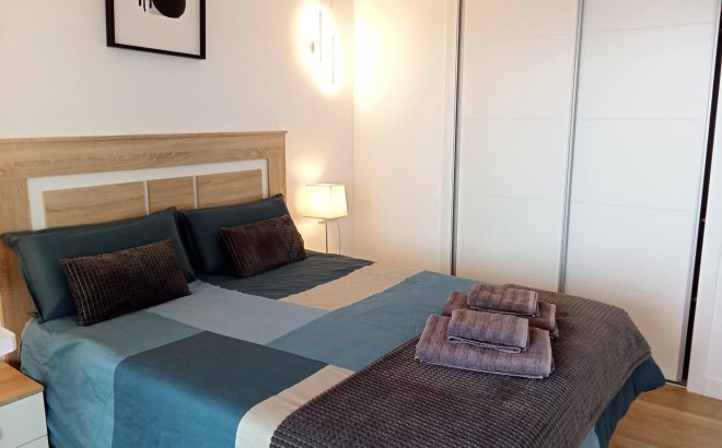 Revente - Appartement -
Torrevieja - Punta Prima