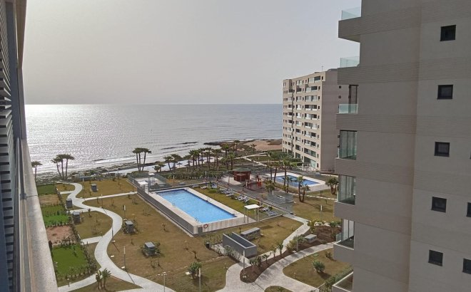 Revente - Appartement -
Torrevieja - Punta Prima
