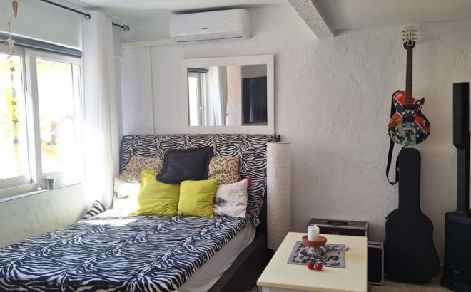 Revente - Villa -
Orihuela Costa - Costa Blanca