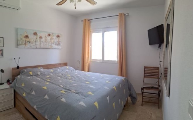 Revente - Villa -
Orihuela Costa - Costa Blanca