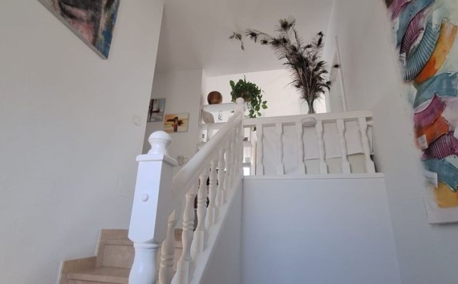 Revente - Villa -
Orihuela Costa - Costa Blanca