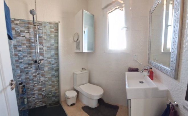 Revente - Villa -
Orihuela Costa - Costa Blanca