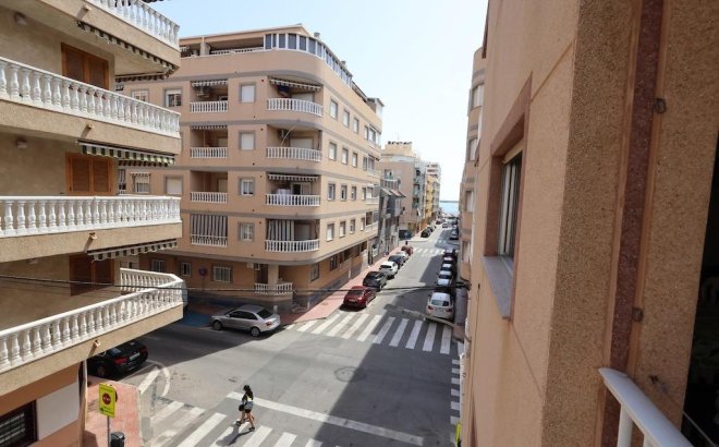 Resale - Apartment -
Torrevieja - Costa Blanca