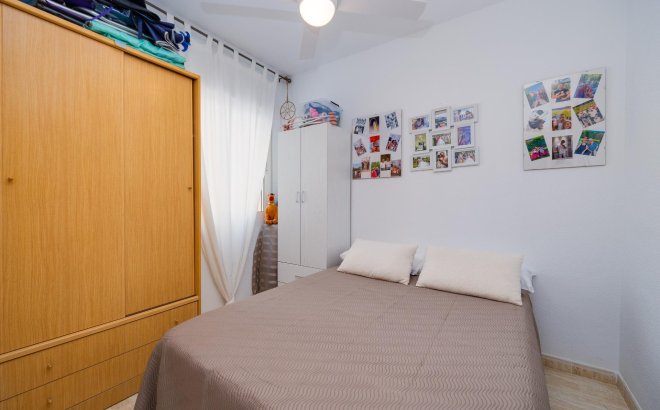 Revente - Appartement -
Torrevieja - Estacion De Autobuses