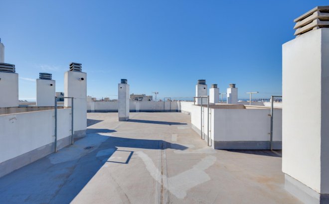 Revente - Appartement -
Torrevieja - Estacion De Autobuses