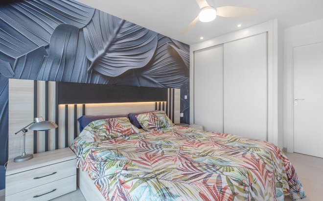 Resale - Apartment -
Torrevieja - Costa Blanca