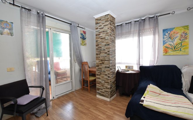 Herverkoop - Appartement -
Torrevieja - Costa Blanca