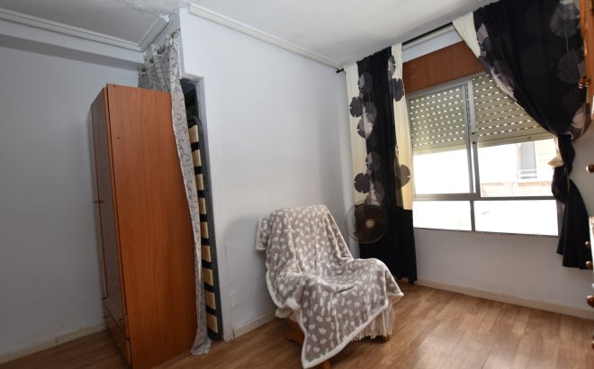 Herverkoop - Appartement -
Torrevieja - Costa Blanca