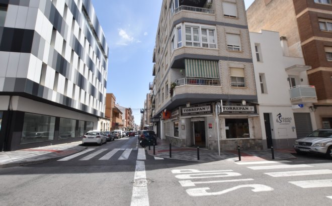 Herverkoop - Appartement -
Torrevieja - Costa Blanca