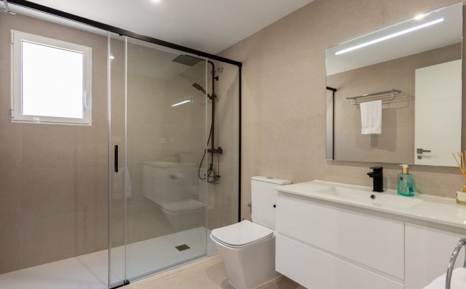 Herverkoop - Villa -
Los Balcones - Costa Blanca