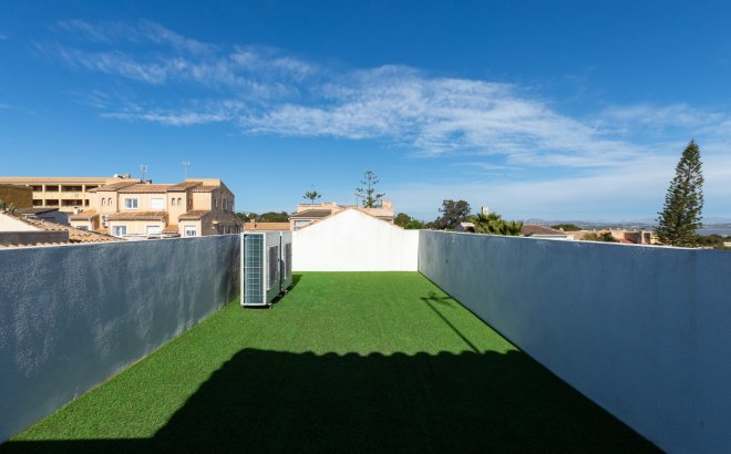 Herverkoop - Villa -
Los Balcones - Costa Blanca