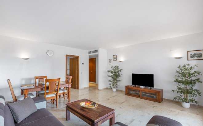 Herverkoop - Appartement -
Torrevieja - Costa Blanca