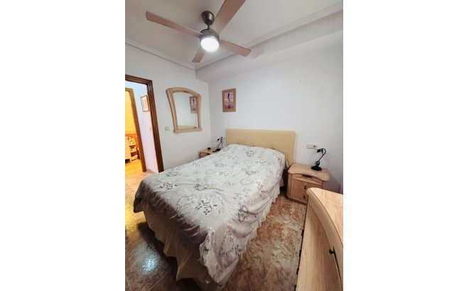 Herverkoop - Appartement -
Punta Prima - Costa Blanca