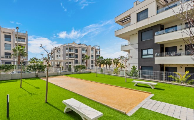 Herverkoop - Penthouse -
Villamartin - Costa Blanca