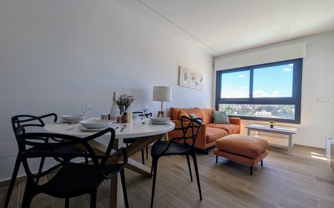 Herverkoop - Penthouse -
Villamartin - Costa Blanca