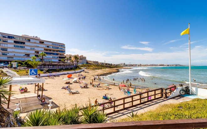 Herverkoop - Appartement -
Torrevieja - Costa Blanca