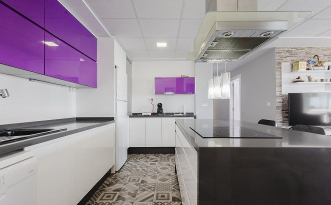 Herverkoop - Appartement -
Torrevieja - Costa Blanca