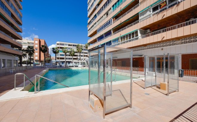 Herverkoop - Appartement -
Torrevieja - Costa Blanca