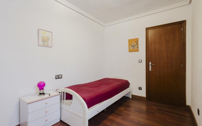 Herverkoop - Appartement -
Torrevieja - Costa Blanca