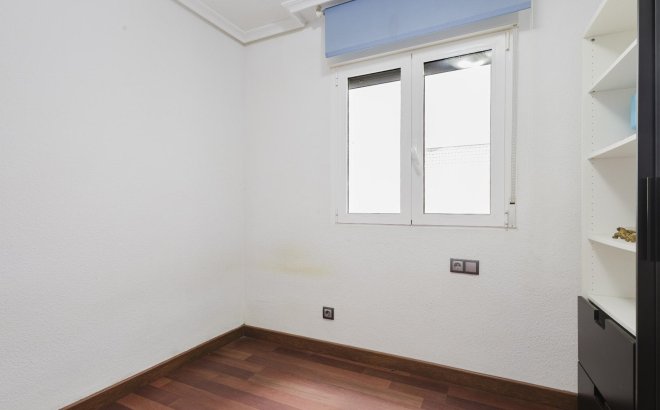 Herverkoop - Appartement -
Torrevieja - Costa Blanca