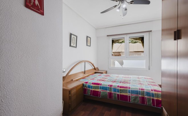 Herverkoop - Appartement -
Torrevieja - Costa Blanca