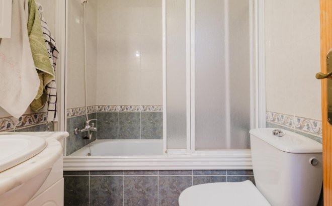 Herverkoop - Appartement -
Torrevieja - Costa Blanca