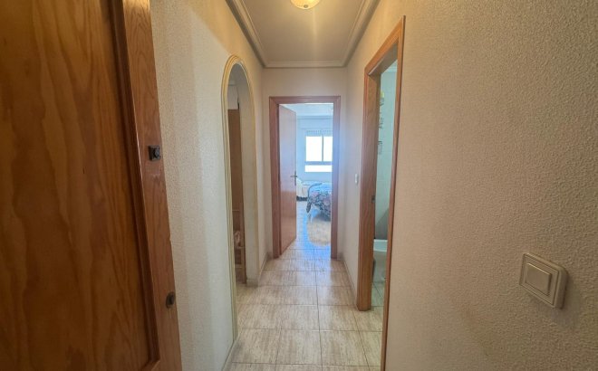 Herverkoop - Appartement -
Torrevieja - Costa Blanca