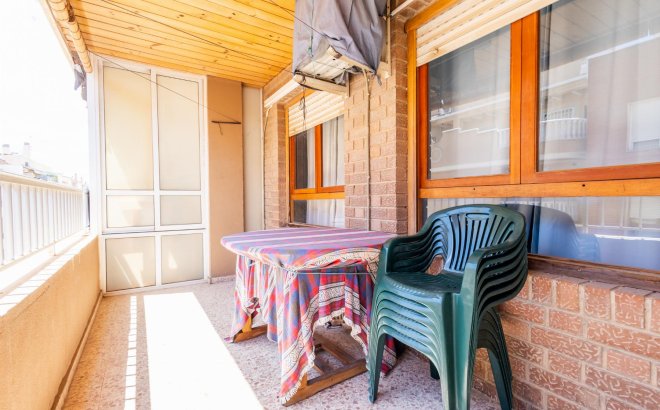 Herverkoop - Appartement -
Torrevieja - Costa Blanca