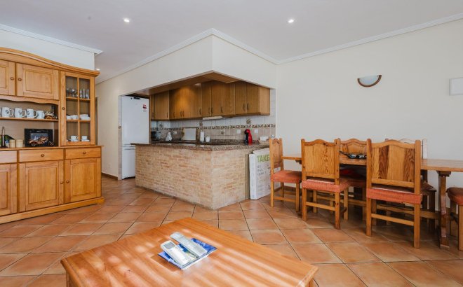 Herverkoop - Bungalow -
Torrevieja - Costa Blanca