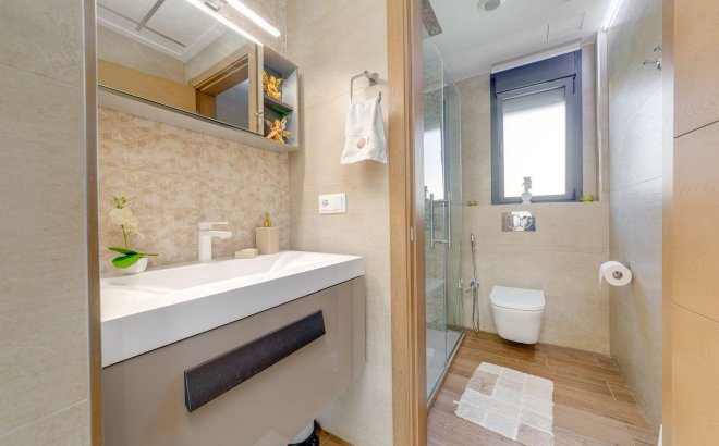 Herverkoop - Villa -
Torrevieja - Costa Blanca