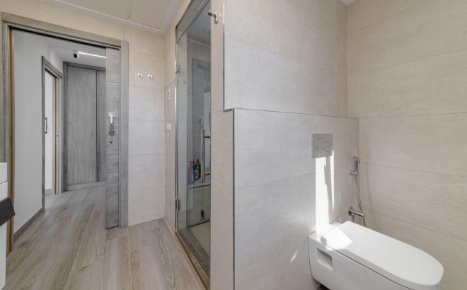 Herverkoop - Villa -
Torrevieja - Costa Blanca