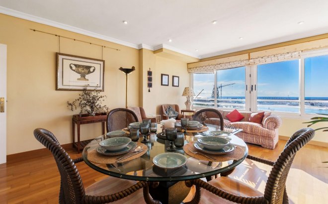 Herverkoop - Appartement -
Torrevieja - Costa Blanca